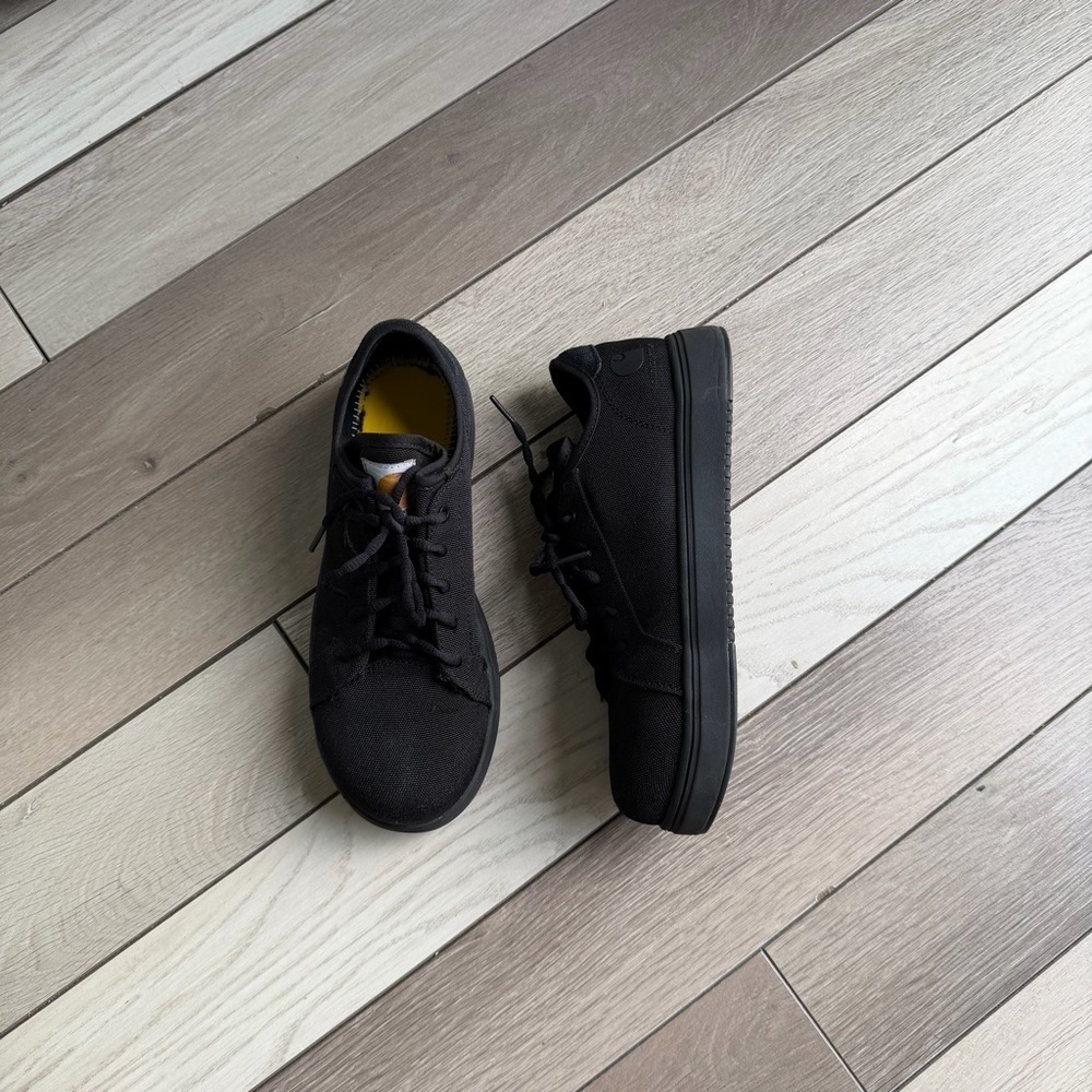 Carhartt Men’s Detroit Low Nano Toe Work Shoes.